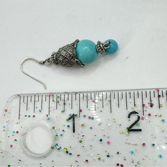Vintage turquoise and silver ornate bead cap dangle earrings - Picture 4 of 9